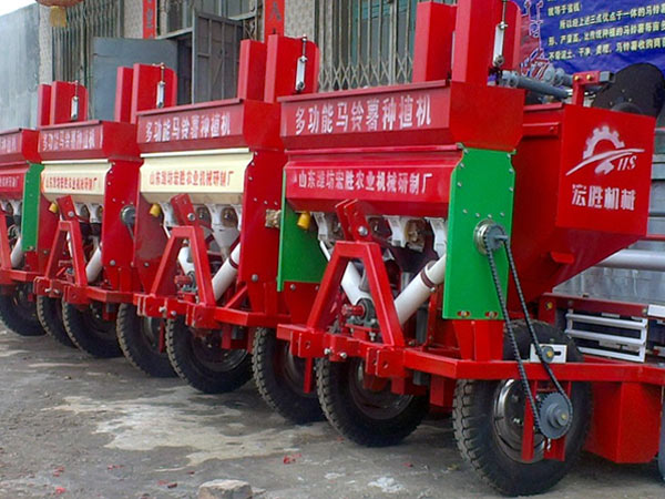多功能馬鈴薯播種機